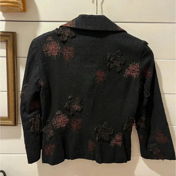 Black Textured Artistic Jacket – Dinh Bà – Size XS - Picture 6 of 9